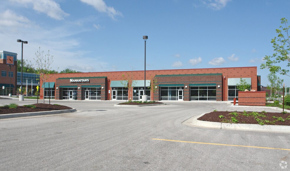 More Photos Of 4209-4409 Blue Pky, Kansas City Unknown For Lease
