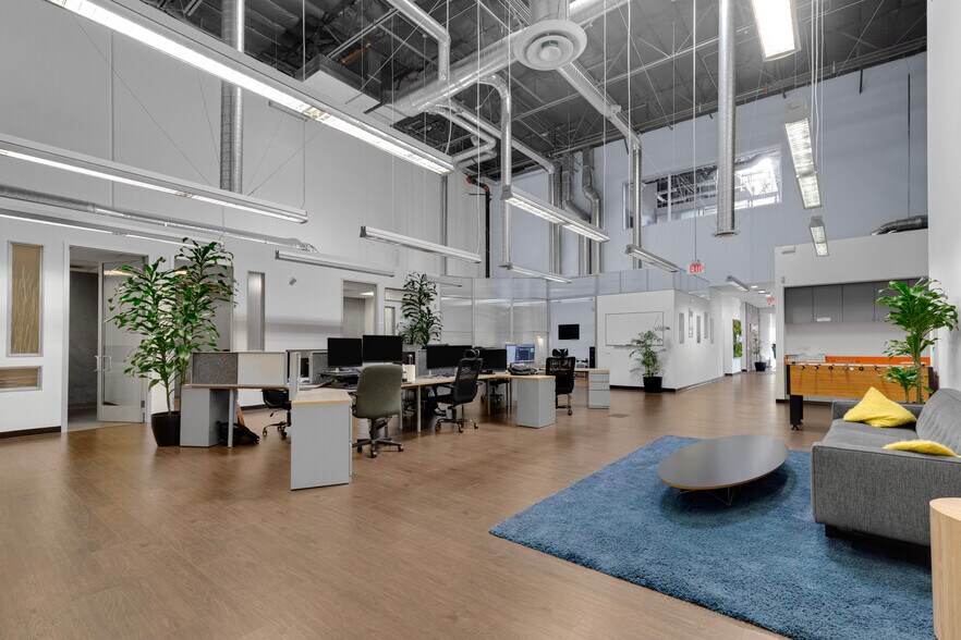 More Photos Of 2980 Columbia St, Torrance Office For Sale