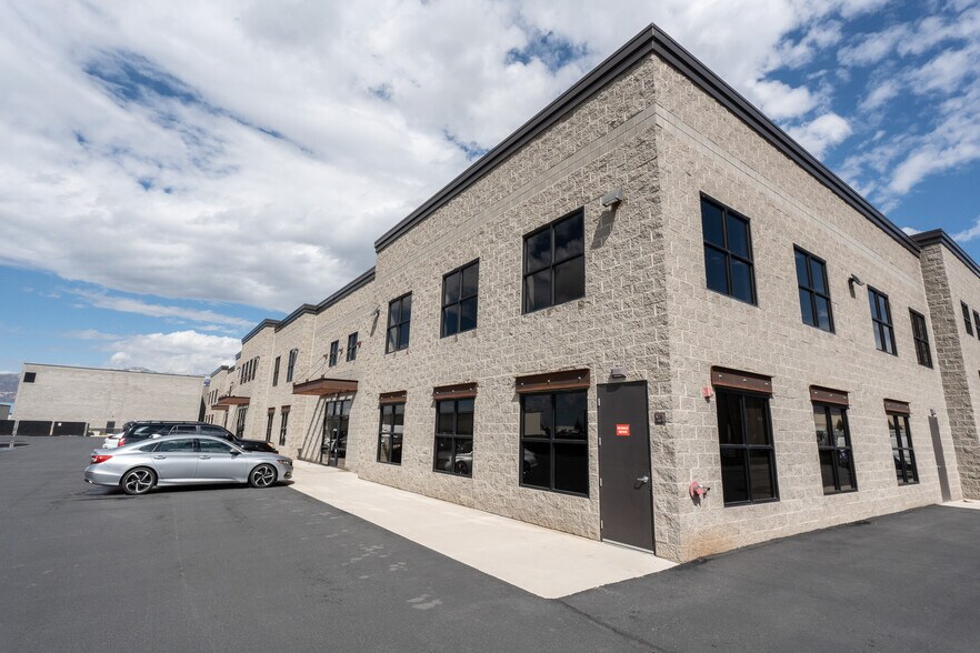 More Photos Of 1396 W 200 S, Lindon Warehouse For Sale