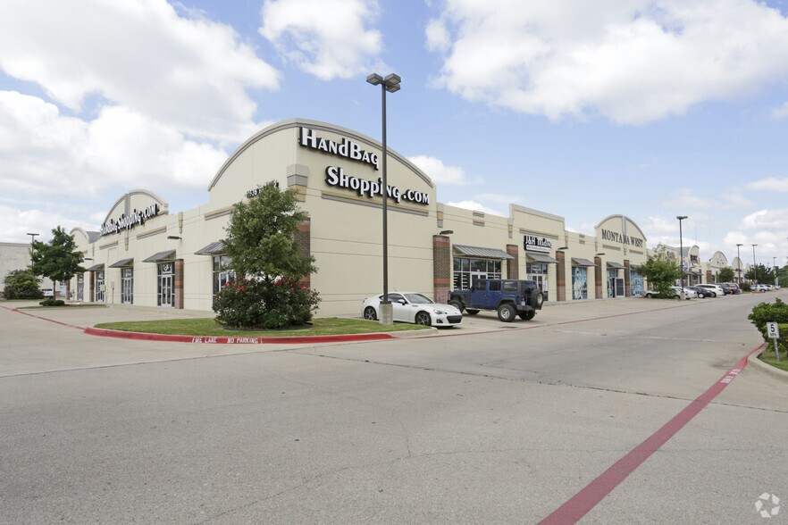 More Photos Of 11536 Harry Hines Blvd, Dallas General Retail For Sale