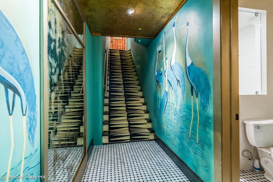 More Photos Of 213 Printers Aly, Nashville General Retail For Sale