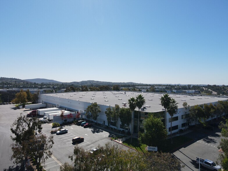 Primary Photo Of 1365 Park Center Dr, Vista Warehouse For Lease