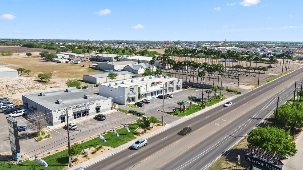 More Photos Of 2104 S McColl Rd, Edinburg Storefront For Sale