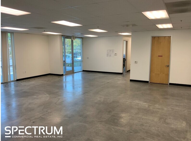 More Photos Of 28361-28385 Constellation Rd, Valencia Manufacturing For Lease