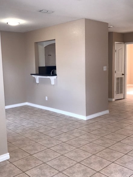 More Photos Of 1100 E Owassa Rd, Edinburg Apartments For Sale