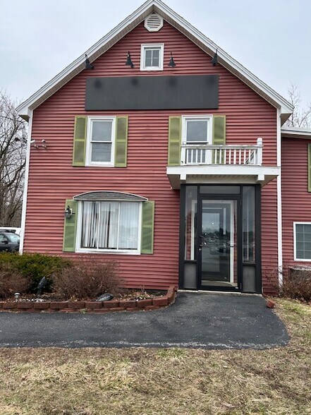 Primary Photo Of 189 5th Ave, Gloversville Freestanding For Sale