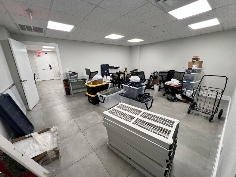 More Photos Of 3015 N Ocean Blvd, Fort Lauderdale Apartments For Sale