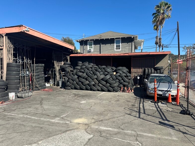 More Photos Of 4500 N Figueroa St, Los Angeles General Retail For Sale