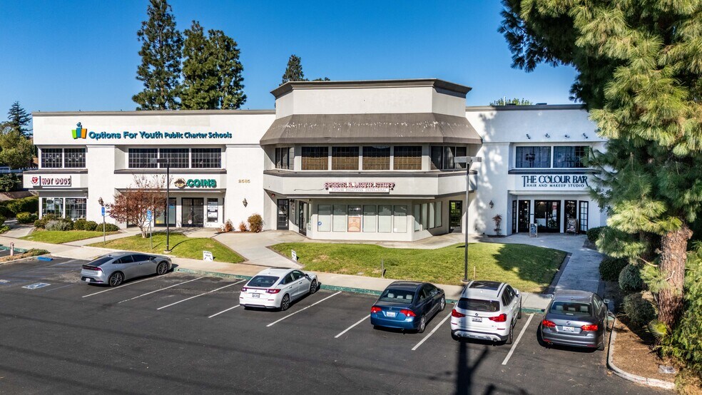 More Photos Of 2585 Cochran St, Simi Valley Unknown For Lease