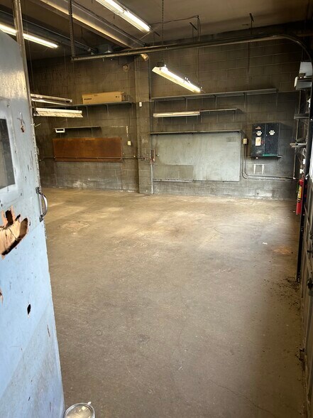 More Photos Of 905 Route 376, Hopewell Junction Storefront For Sale