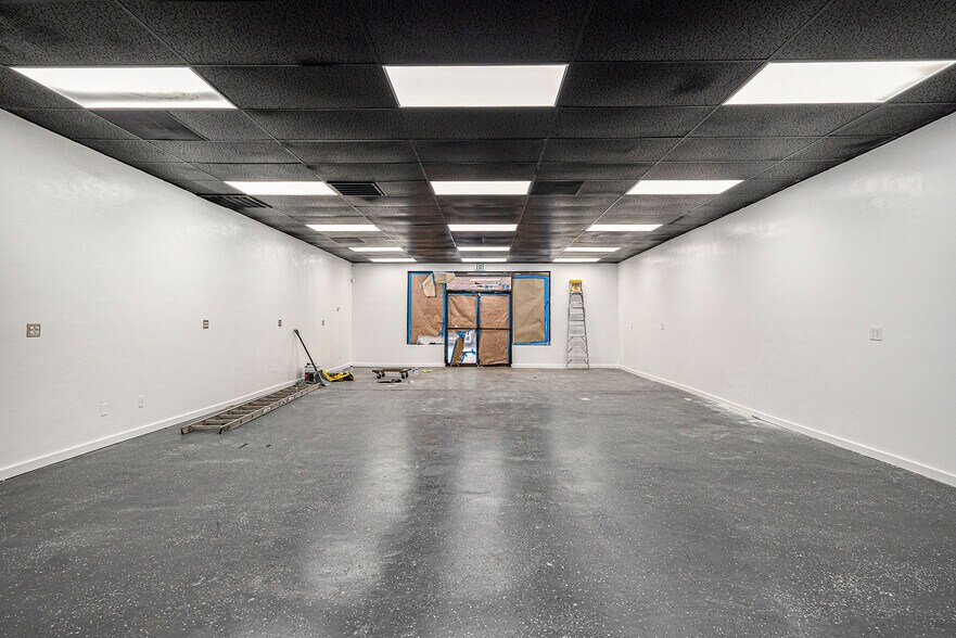 More Photos Of 340 W Hampden Ave, Englewood Freestanding For Sale