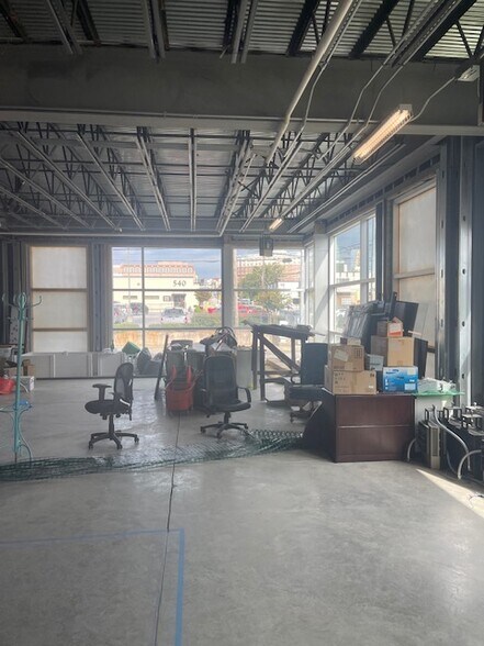 More Photos Of 458 Hemlock St, Macon-Bibb Healthcare For Lease