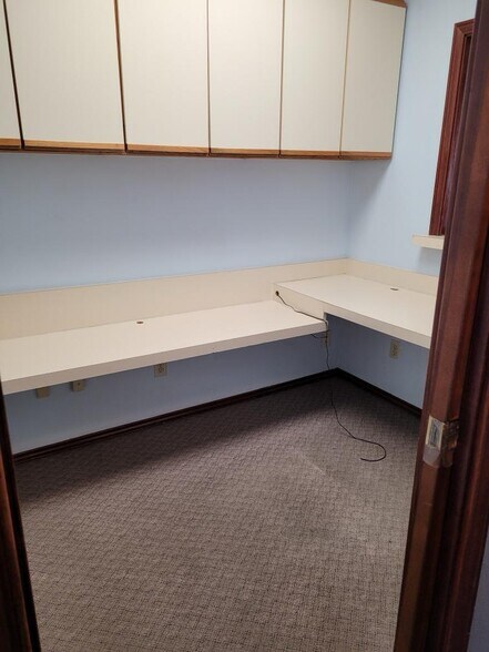 More Photos Of 7272 Wurzbach Rd, San Antonio Medical For Sale