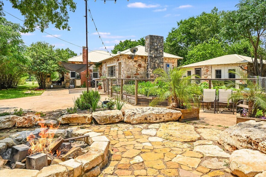 More Photos Of 1750 Craddock Ave, San Marcos Land For Sale