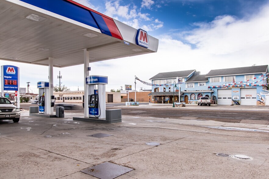 More Photos Of 404 Navajo Blvd, Holbrook Service Station For Sale
