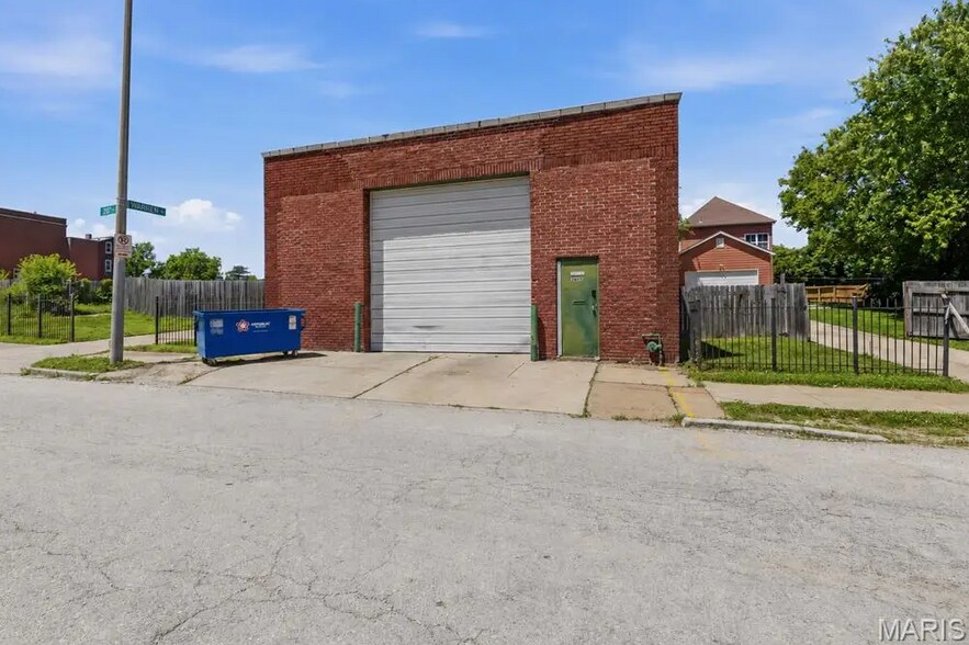 Primary Photo Of 2605 N 20th St, Saint Louis Industrial For Sale