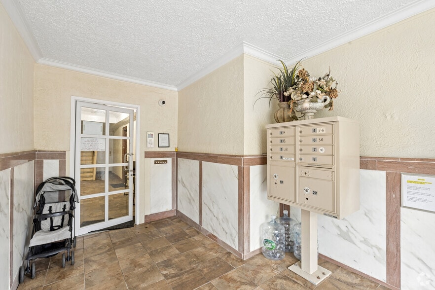 More Photos Of 257 E 238th St, Bronx Apartments For Sale
