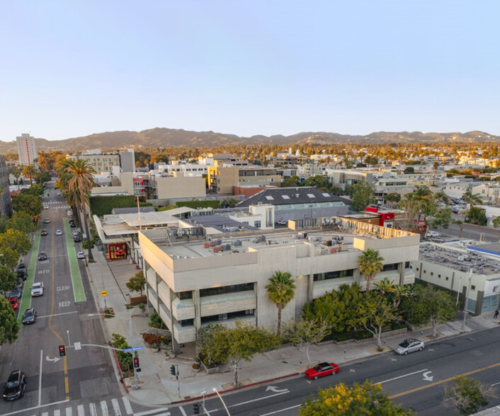 Primary Photo Of 701 Santa Monica Blvd, Santa Monica Office For Lease