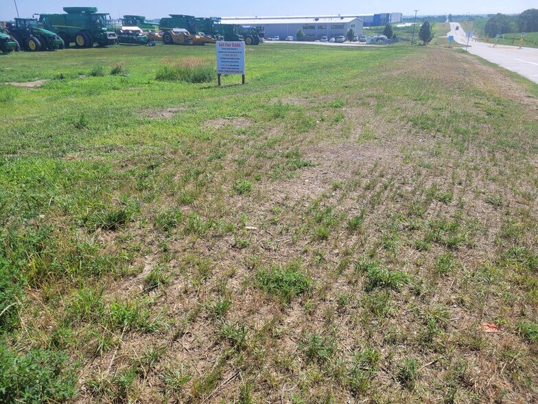 More Photos Of 21408 Platteview Road, Gretna Land For Sale