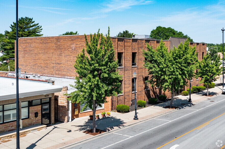 More Photos Of 8340 Lincoln Ave, Skokie Office For Sale