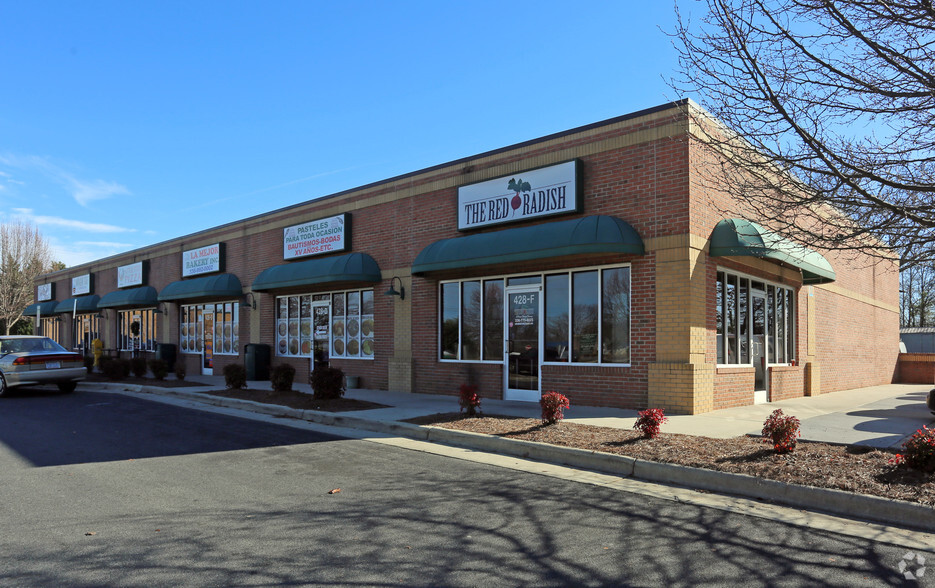 Primary Photo Of 428 N Main St, Kernersville Freestanding For Lease