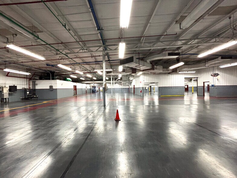 More Photos Of 100 Rayovac Ct, Fennimore Manufacturing For Sale