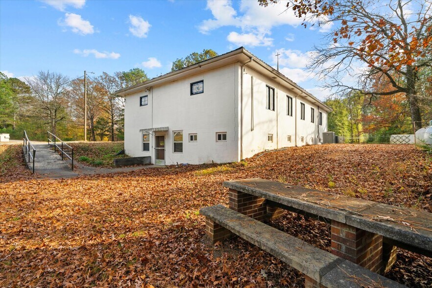 More Photos Of 123 Bethel Church Rd NE, Dalton Religious Facility For Sale