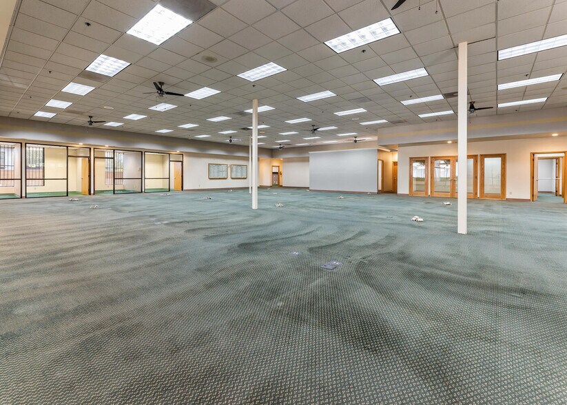 More Photos Of 2009 W Feemster Ave, Visalia Medical For Sale