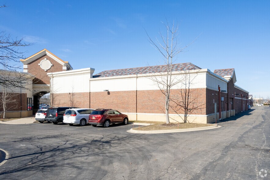 More Photos Of 31164-31208 Beck Rd, Novi Freestanding For Lease