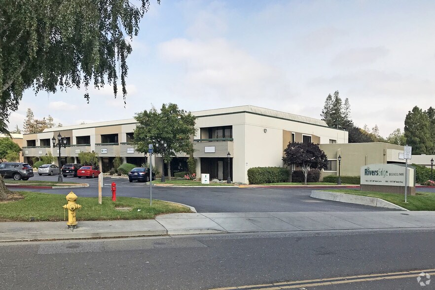 More Photos Of 1901-1933 O'Toole Way, San Jose Research And Development For Lease