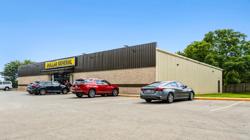 Primary Photo Of 6183 Tuscarawas Rd, Industry Freestanding For Sale