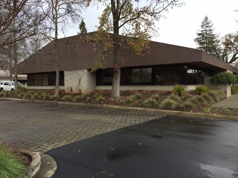 More Photos Of 1400 N Dutton Ave, Santa Rosa Medical For Sale