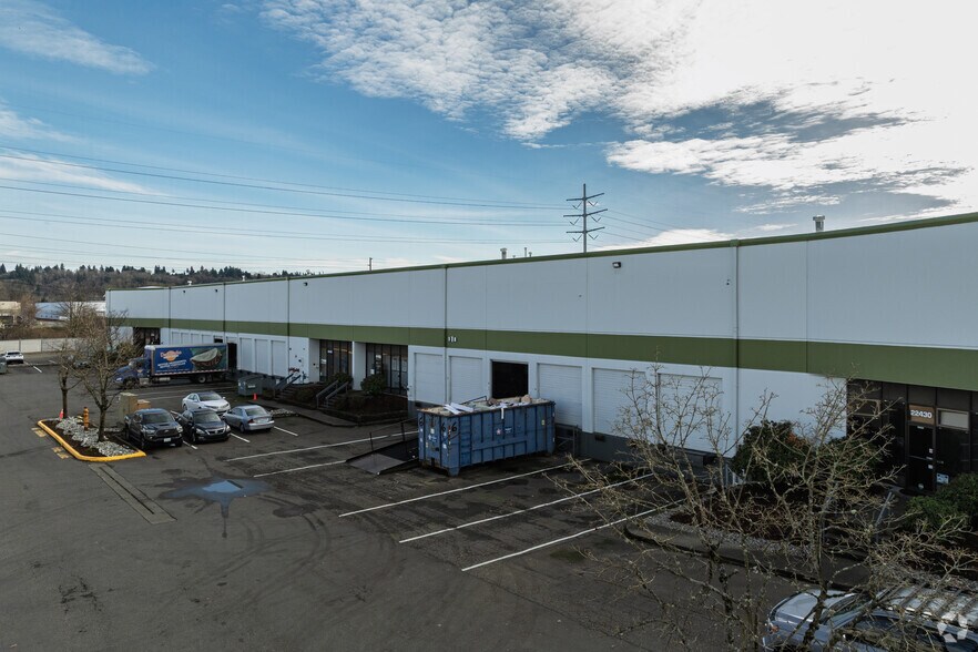 More Photos Of 22402-22440 72nd Ave S, Kent Unknown For Lease