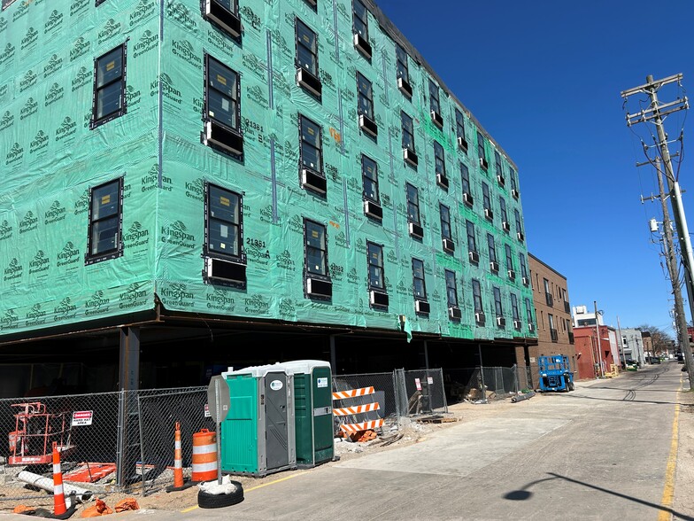 More Photos Of 137 Pine St, Traverse City Apartments For Sale