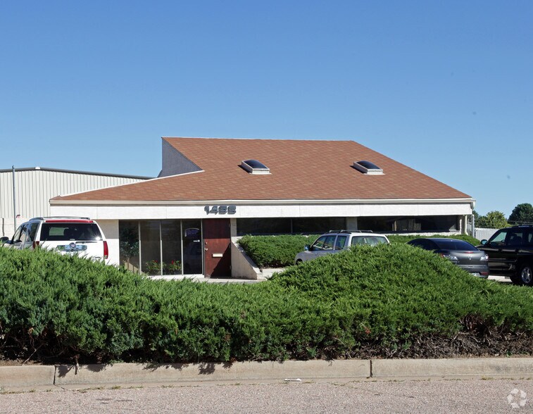 More Photos Of 1435 Paonia St, Colorado Springs Unknown For Lease