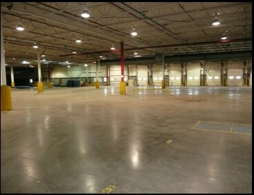 More Photos Of 501 Manitou Dr, Kitchener Manufacturing For Lease