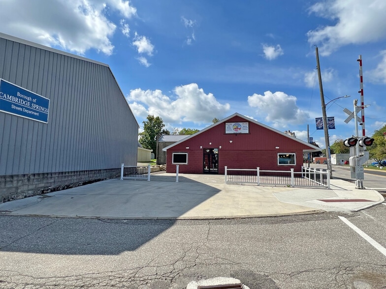 More Photos Of 259 Venango Ave, Cambridge Springs Restaurant For Sale