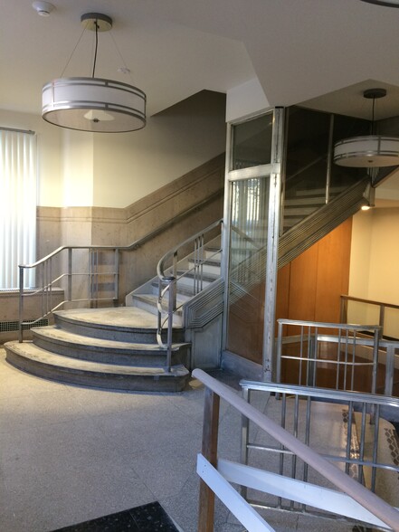 More Photos Of 69 Lydecker St, Nyack Office For Lease