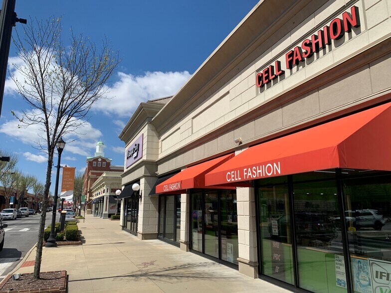 More Photos Of 1210-1260 Merchant Ln, Hampton Storefront For Lease