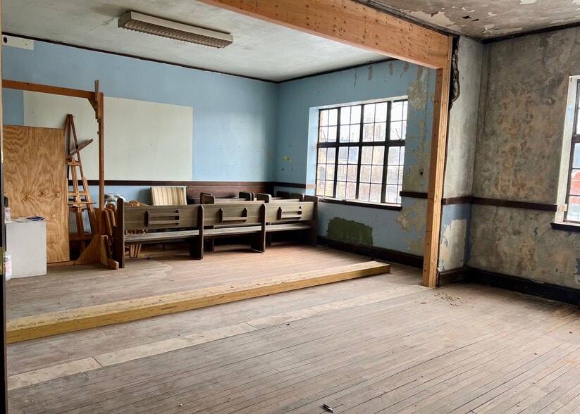 More Photos Of 710 Mulberry St, Pittsburgh Religious Facility For Sale