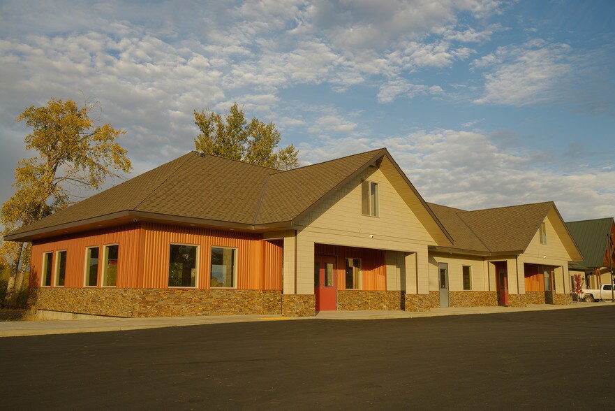 Primary Photo Of 2309 W Dolarway Rd, Ellensburg Loft Creative Space For Lease