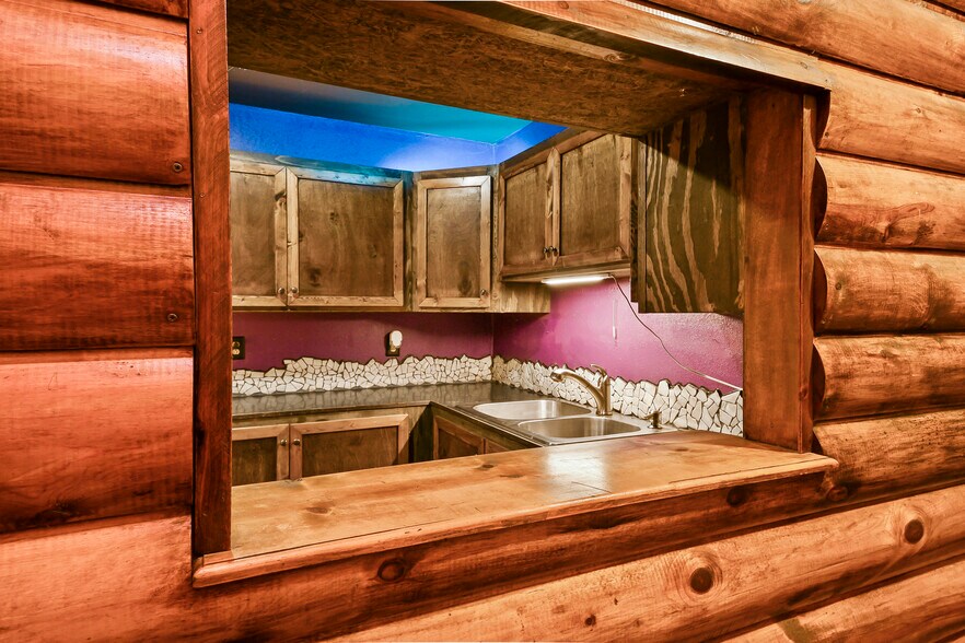 More Photos Of 109 Myrtle, Pierce City Storefront Retail Residential For Sale