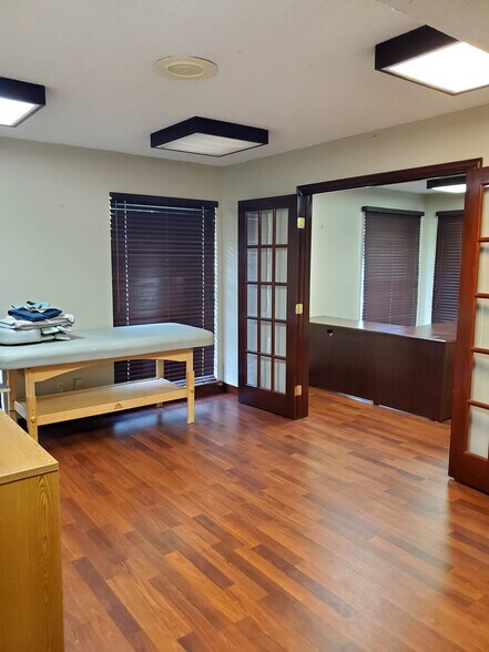 More Photos Of 1851 E 71st St, Tulsa Loft Creative Space For Sale