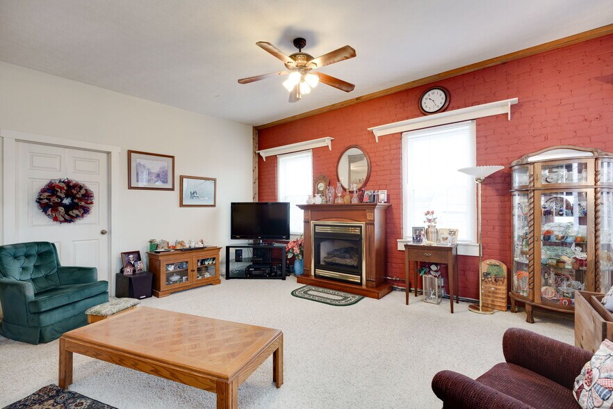 More Photos Of 46 Jefferson St, Brookville Storefront Retail Residential For Sale