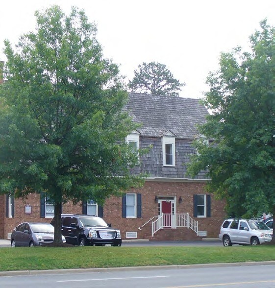 More Photos Of 3307 Church Rd, Richmond Office For Lease
