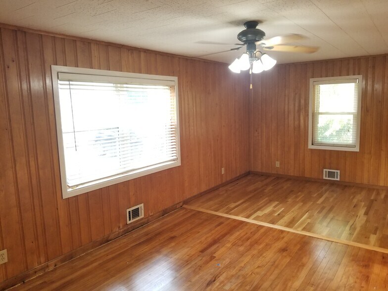 More Photos Of ,  Unknown For Sale