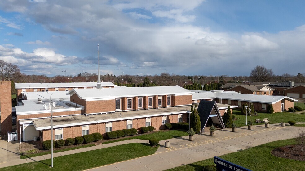 More Photos Of 2812 Harvard Ave NW, Canton Assisted Living For Sale