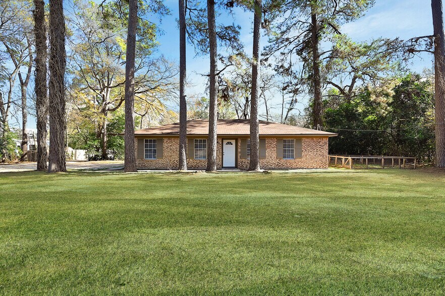 Primary Photo Of 29806 Lazy Ln, Spring Office Residential For Lease