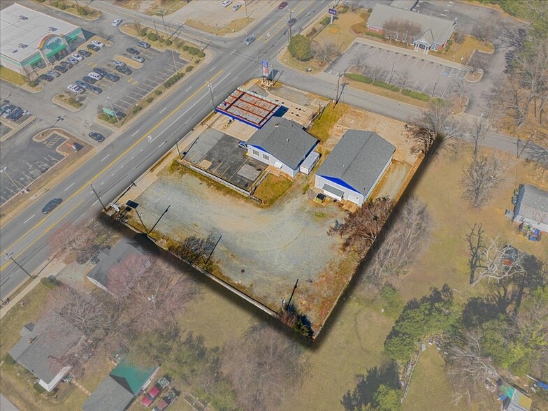 More Photos Of 2901 Randleman Rd, Greensboro Auto Repair For Sale