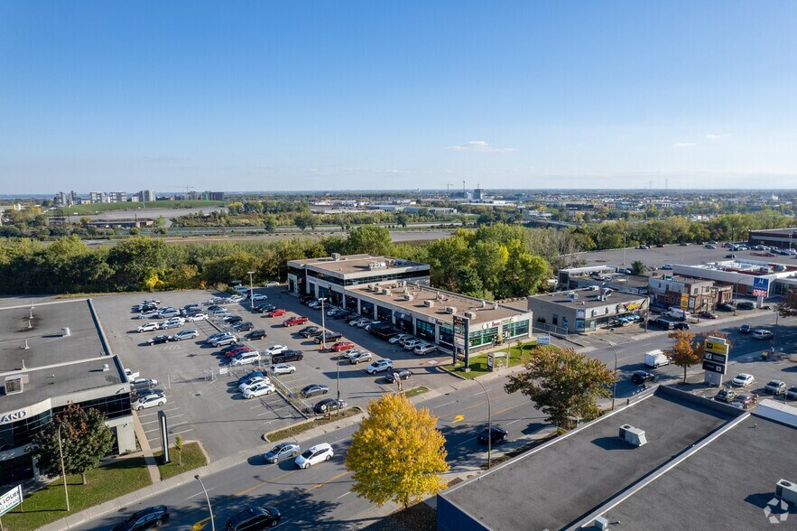 More Photos Of 6710 Rue Saint-Jacques, Montréal Restaurant For Lease